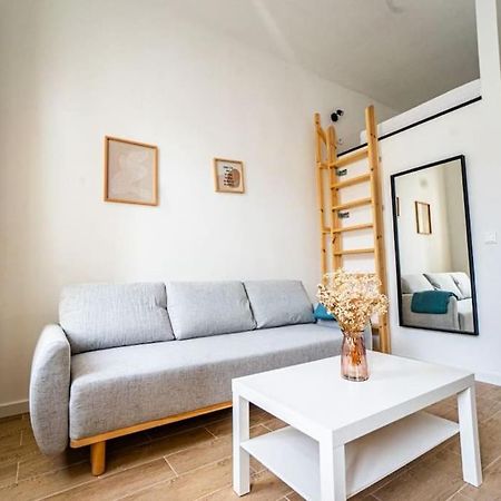 Stylish Apartment In Варшава Екстер'єр фото
