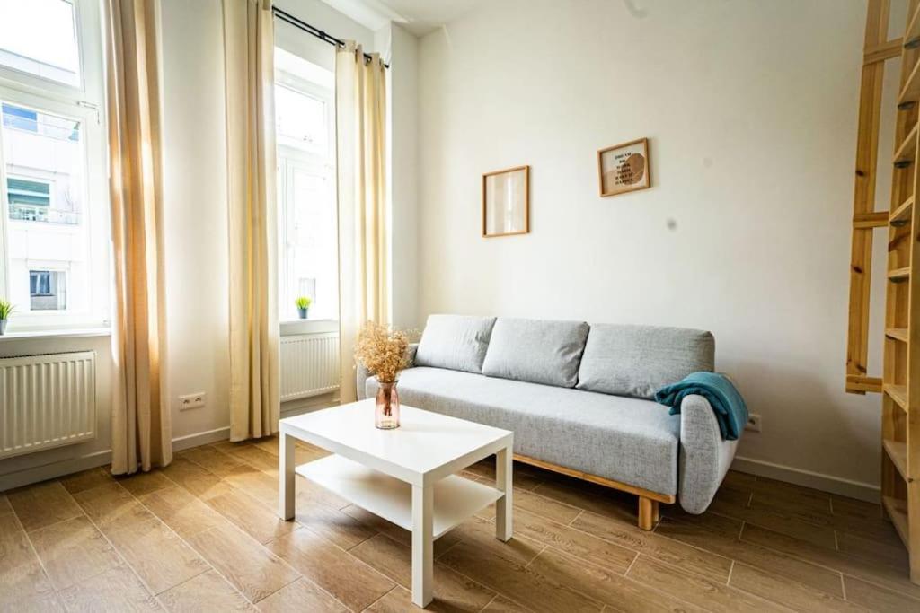 Stylish Apartment In Варшава Екстер'єр фото