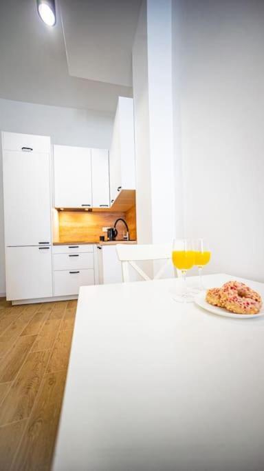 Stylish Apartment In Варшава Екстер'єр фото